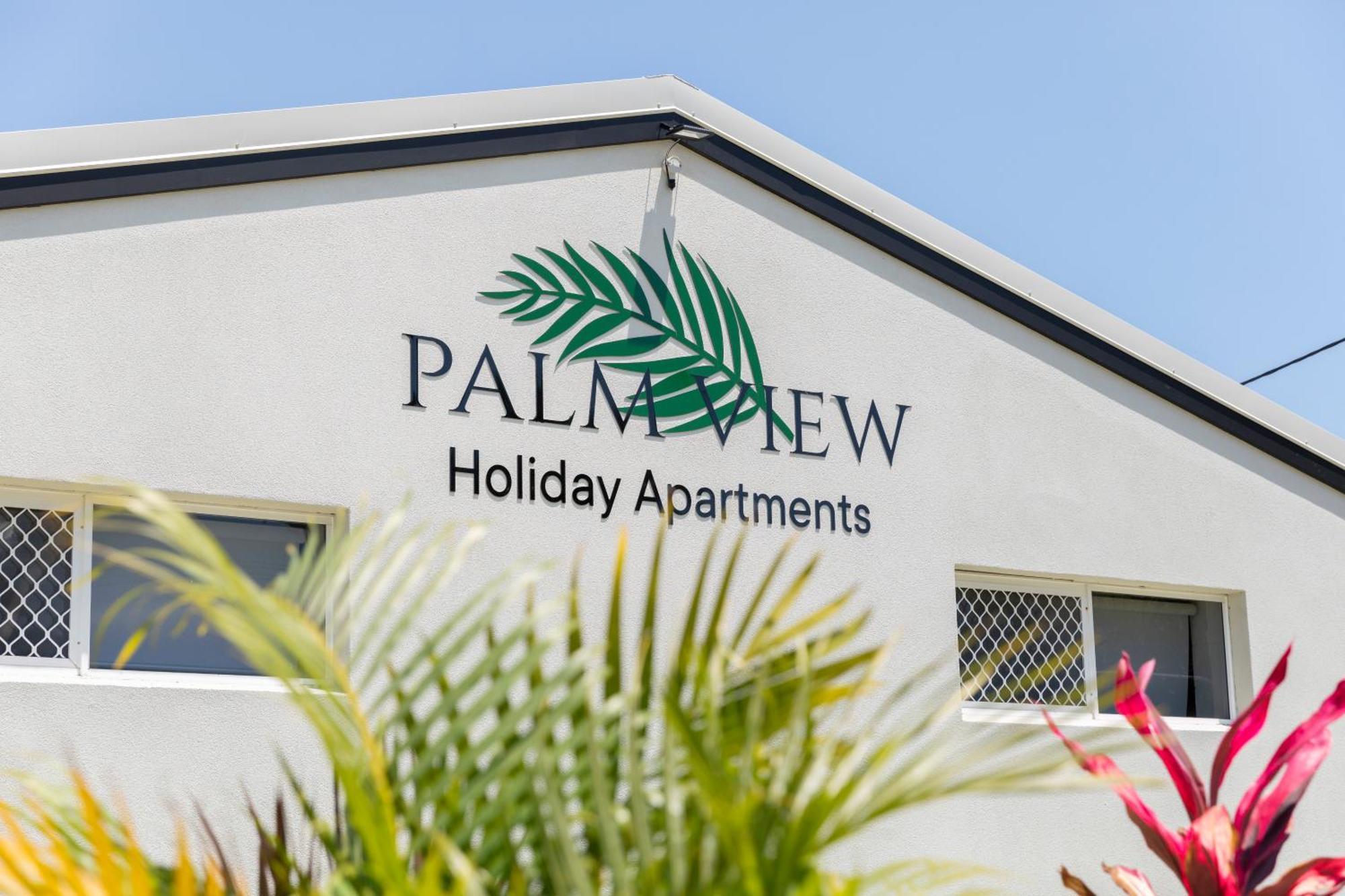 Palm View Holiday Apartments Bowen Extérieur photo